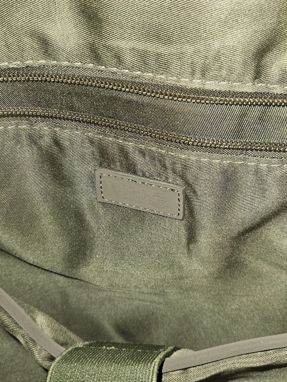 Mango Olive Green Men's Tote-Style Backpack